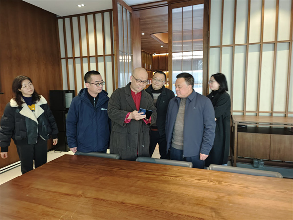 12月18日，洪董率隊赴浙江余杭鸕鳥鎮(zhèn)無它心舍湯泉民宿調(diào)研.jpg