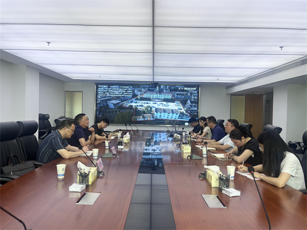 5月21日，洪董帶隊(duì)赴安徽省旅游規(guī)劃院，就石潭景區(qū)規(guī)劃設(shè)計(jì)事宜座談交流。.jpg